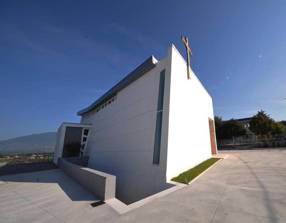 NUOVO COMPLESSO PARROCCHIALE, IN LOCALITÀ SAN FILIPPO, NELLA DIOCESI DI ANAGNI – ALATRI