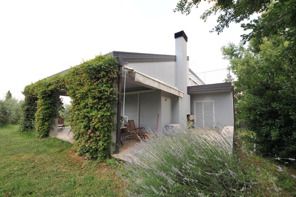 VILLINO UNIFAMILIARE in ALATRI VIA MONTELENA VECCHIA